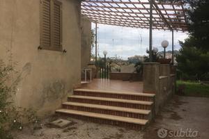 Casa pressi Leonforte