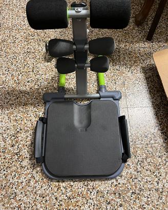 Attrezzo per addominali e step