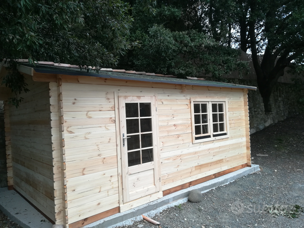 Garage in Legno