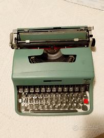 Macchina da scrivere