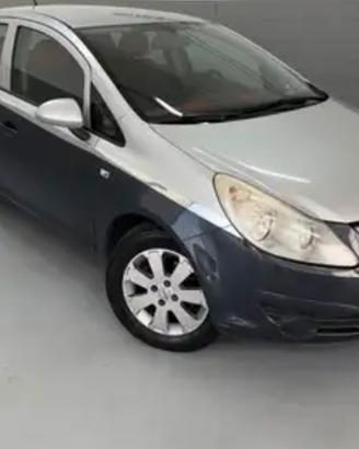 Opel corsa 1200cc GPL