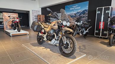 Moto Guzzi V85 travel