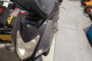 scuter kimko Agiliti 150