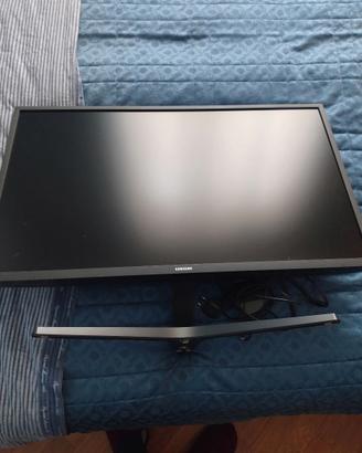 Schermo Samsung 32 Pollici Ultra HD