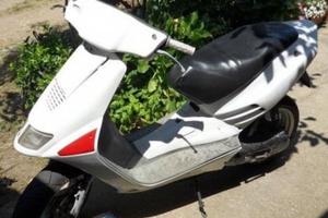 Aprilia 50 dell 96 Roma