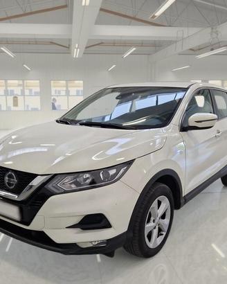 NISSAN QASHQAI 1.3 DIG-T 140 BUSINESS CROSSOVER