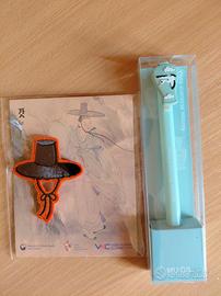Set Gadget korea-originali (Spilla +Penna)