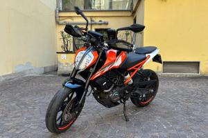 Ktm duke 125 come nuovo