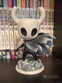 Statua del cavaliere di Hollow knight