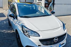 Opel Corsa B-Color 1.4 90 CV benzina GPL