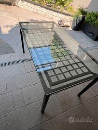tavolo da giardino con sedie in ferro