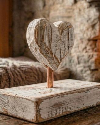 scultura cuore rustica larice massello shabby chic