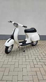 vespa 50 special