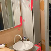 Mobile bagno con specchio