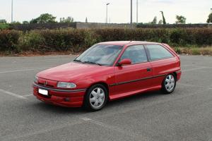 Opel Astra F sport 1.6 16V