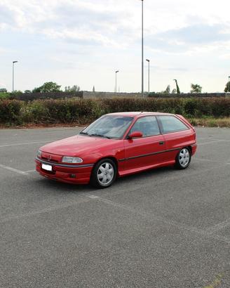 Opel Astra F sport 1.6 16V