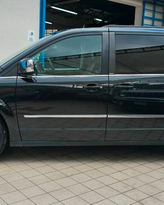 Lancia Voyager 2.8L Platinum 178cv auto *motore nu