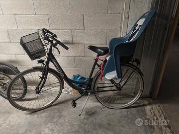 Bici città con seggiolino omologato