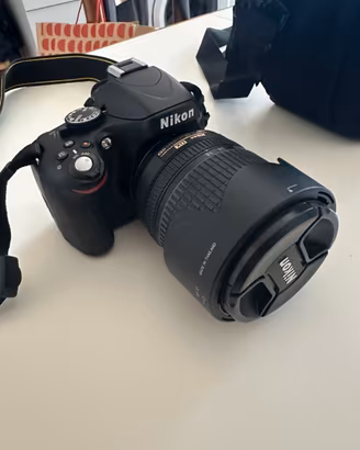 Nikon D5100 obiettivo 18-105mm