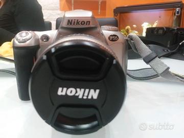 macchina fotografica reflex nikon