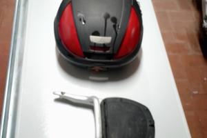 bauletto GIVI con supporto