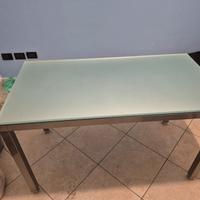 scrivania in vetro da ufficio