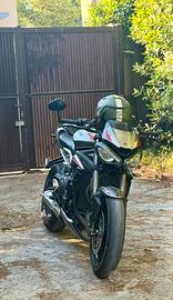 Triumph street triple RS