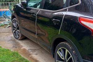 Nissan Qashqai anno 2017modello Tecna 1600