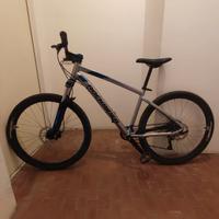 Mountain Bike Rockrider  ST 530 