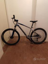 Mountain Bike Rockrider  ST 530 