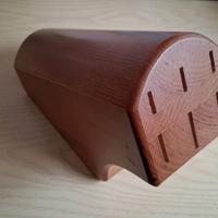 Ceppo portacoltelli nuovo in legno