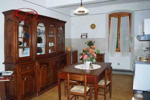 Appartamento di 150 m² con più di 5 locali e box a