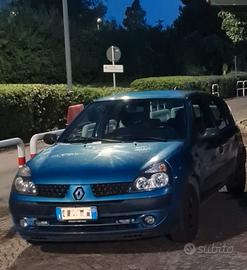 Renault Clio 1.2 75 cv 139.000 KM