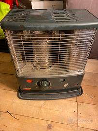 Stufa a combustibile zibro r45c