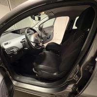 Lancia Ypsilon Ottobre 2012