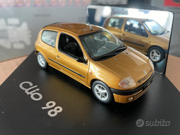 Renault Clio 1/43