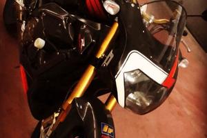 Aprilia Tuono Factory del  2005