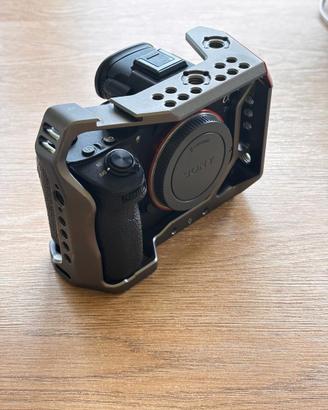 Sony A7iii + Cage SmallRig + Grip Verticale