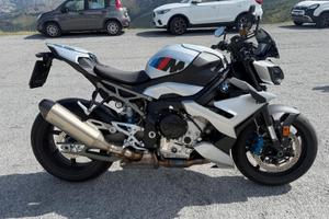 BMW M1000R - 2026