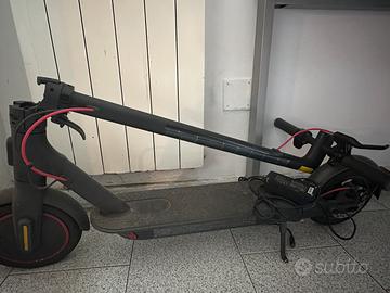 Monopattino elettrico Xiaomi a prezzo super basso