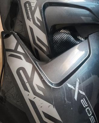 carene Benelli trk502x un po' graffiate 