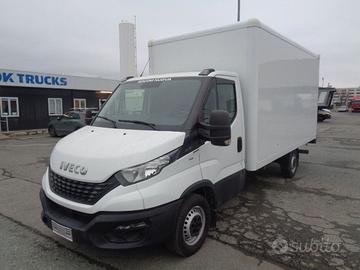 IVECO DAILY 35S16 passo 4100 box + sponda