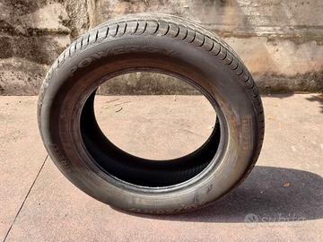 Pneumatico Pirelli POWERGY 215/60 R17