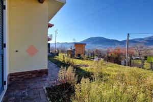 Villa bifamiliare Pizzoli [Cod. rif 3322126VRG]