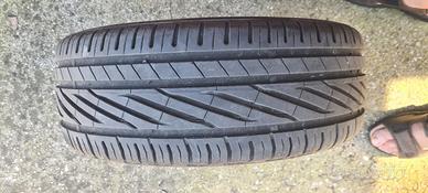 Gomme 195 45 16 uniroyal