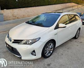 TOYOTA Auris TS 1.8 Hybrid Lounge