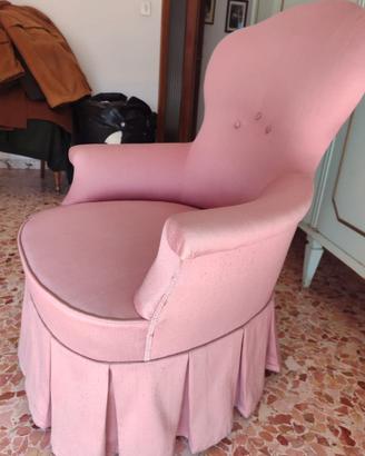Poltroncina rosa vintage