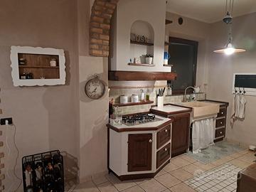 CUCINA IN MURATURA mod. "Vecchi Casali di PITTORI"