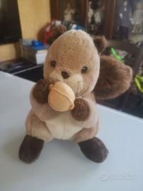 scoiattolo peluche