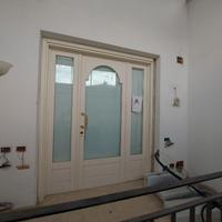 Portoncino ingresso bianco liberty